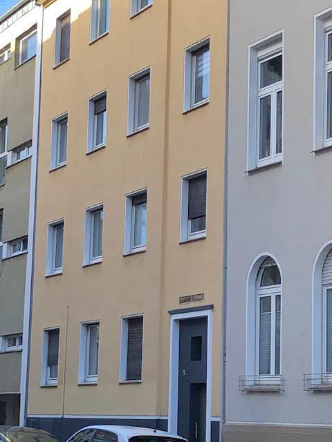 2,5 Zimmer mit  Balkon  in 1 Etage ,41061 MG    V2242